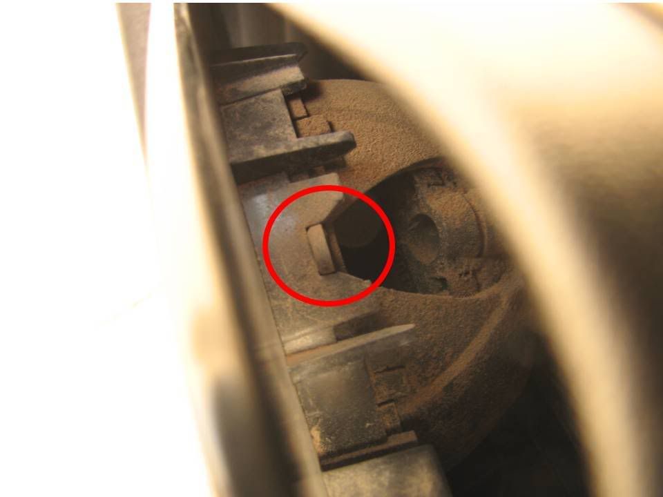 Shaking Side Mirrors, Finally EASY FIX Jeep Commander Forum